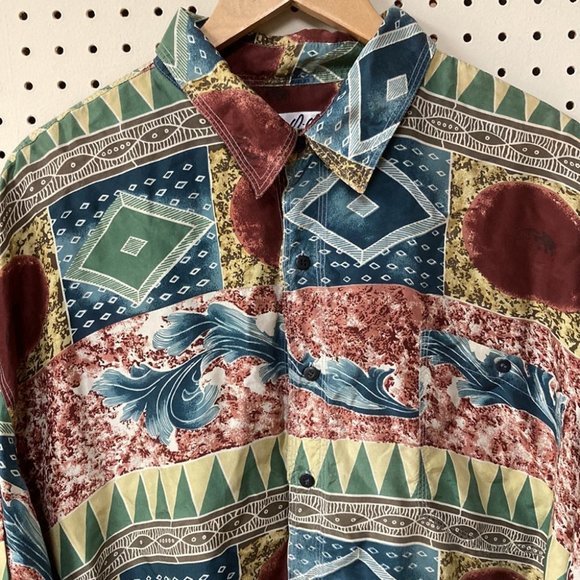 SOLD On EB-AY Vintage 100% Silk Geometric Earth Tone Button Down Shirt Unisex - Picture 4 of 10